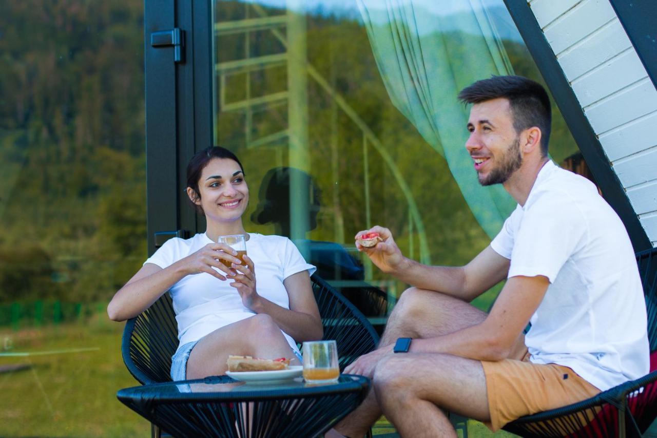 Mountains Hut Villa Микуличин Екстериор снимка
