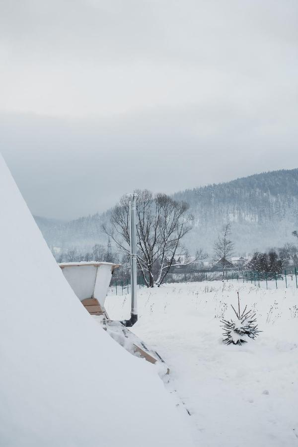 Mountains Hut Villa Микуличин Екстериор снимка